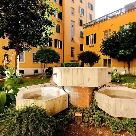 Apartment Casa Flora Rome