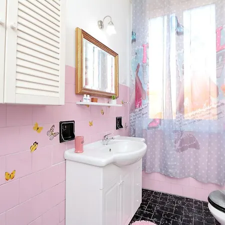 Casa Flora Apartment Rome