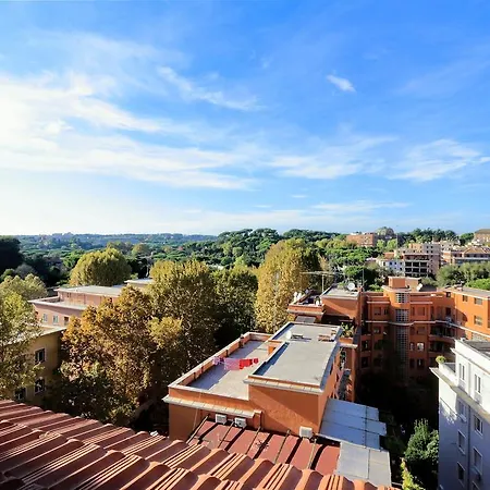 Apartment Casa Flora Rome