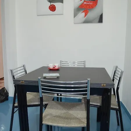 Apartment Casa Flora Rome